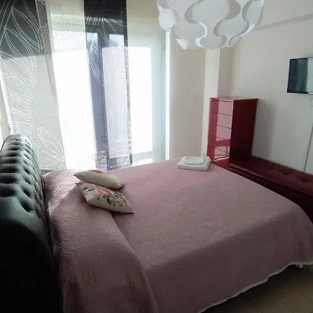 Apartamento Vicino Metro C - Mirti